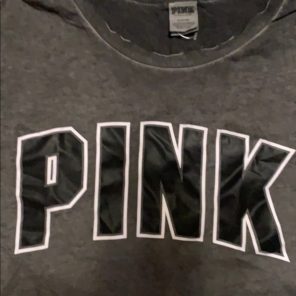 PINK black T-shirt🖤